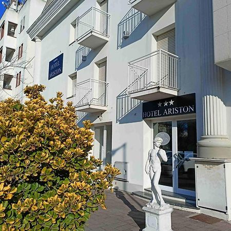 阿里斯顿帝国酒店 加里波第港 外观 照片